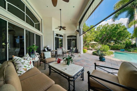 House in West Palm Beach, Florida 3 bedrooms, 346.8 sq.m. № 2146765 - photo 10