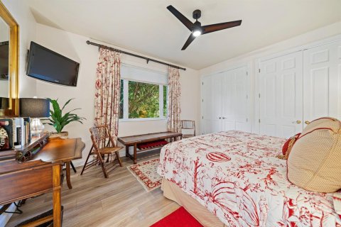 House in West Palm Beach, Florida 3 bedrooms, 346.8 sq.m. № 2146765 - photo 26