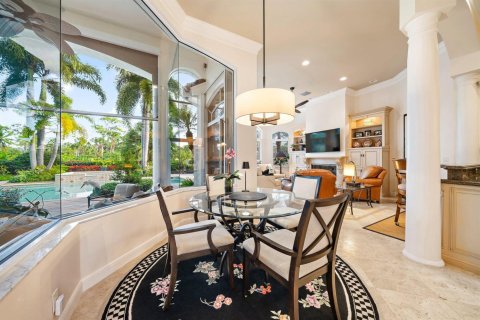 House in West Palm Beach, Florida 3 bedrooms, 346.8 sq.m. № 2146765 - photo 18