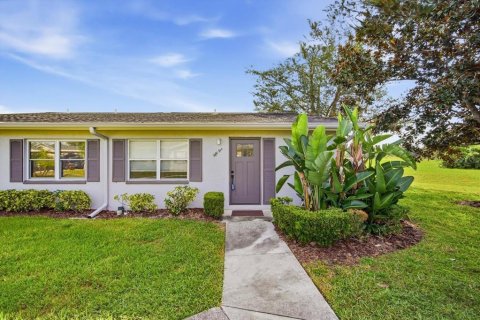 Condo in Sun City Center, Florida, 2 bedrooms № 2395907