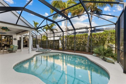 House in Bradenton, Florida 5 bedrooms, 304.72 sq.m. № 1517643 - photo 21