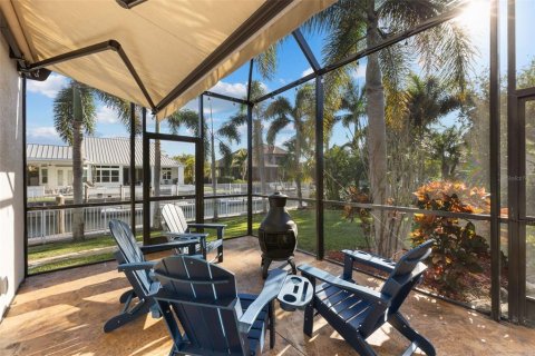 House in Bradenton, Florida 5 bedrooms, 304.72 sq.m. № 1517643 - photo 27