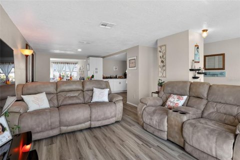 Casa en venta en Apollo Beach, Florida, 3 dormitorios, 124.95 m2 № 2134679 - foto 10