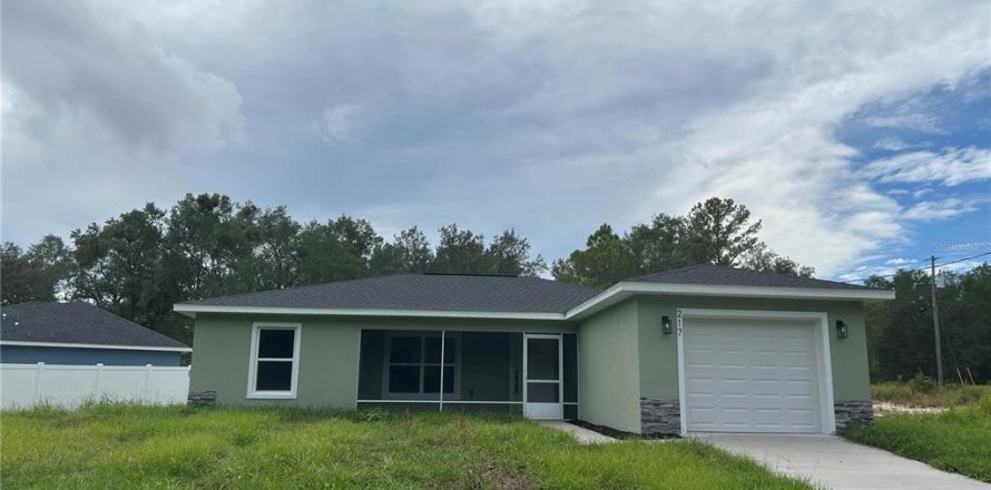 House in Ocala, Florida 3 bedrooms, 112.32 sq.m. № 2097449