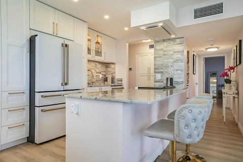 Condo in Boca Raton, Florida, 2 bedrooms  № 2392637 - photo 4