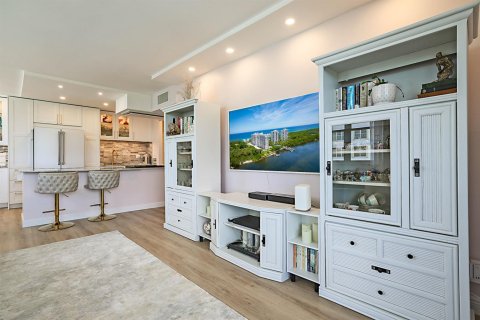 Condo in Boca Raton, Florida, 2 bedrooms  № 2392637 - photo 16