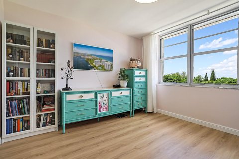 Condo in Boca Raton, Florida, 2 bedrooms  № 2392637 - photo 29