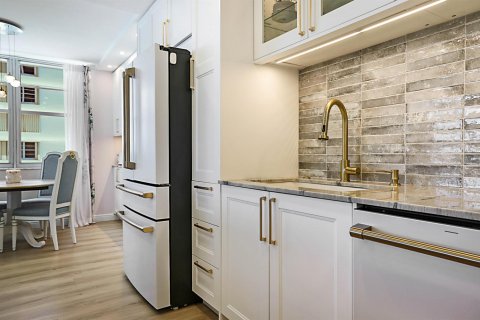Condo in Boca Raton, Florida, 2 bedrooms  № 2392637 - photo 5