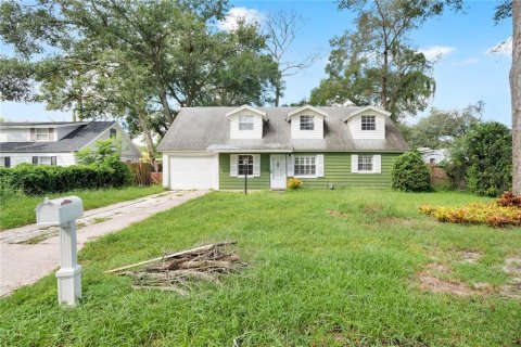 Villa ou maison à Longwood, Floride 4 chambres, 152.92 m2 № 2390883