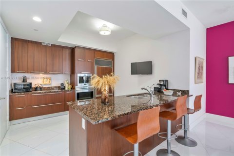 Copropriété à vendre à Sunny Isles Beach, Floride: 2 chambres, 193.61 m2 № 1962551 - photo 5