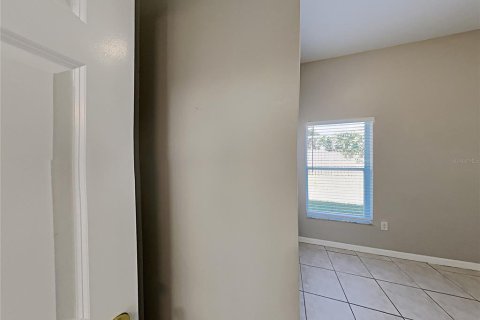 Villa ou maison à vendre à Orlando, Floride: 3 chambres, 93.92 m2 № 2413575 - photo 19