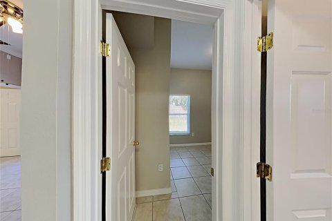 Villa ou maison à vendre à Orlando, Floride: 3 chambres, 93.92 m2 № 2413575 - photo 27