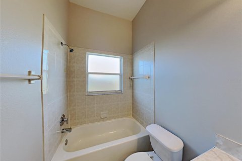 Villa ou maison à vendre à Orlando, Floride: 3 chambres, 93.92 m2 № 2413575 - photo 22