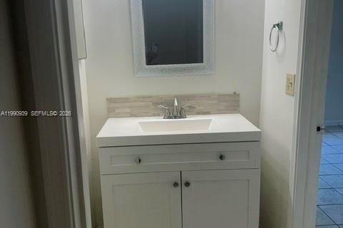 Condo in Davie, Florida, 2 bedrooms  № 2062221 - photo 21