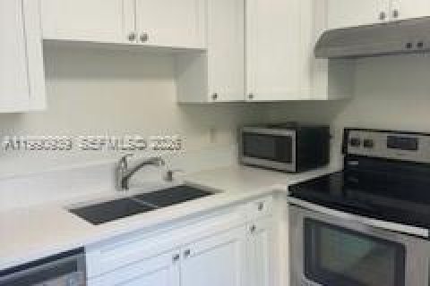 Condo in Davie, Florida, 2 bedrooms  № 2062221 - photo 7