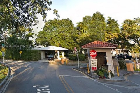 Купить кондоминиум в Норт-Майами, Флорида 1 спальня, 72.28м2, № 2043436 - фото 23