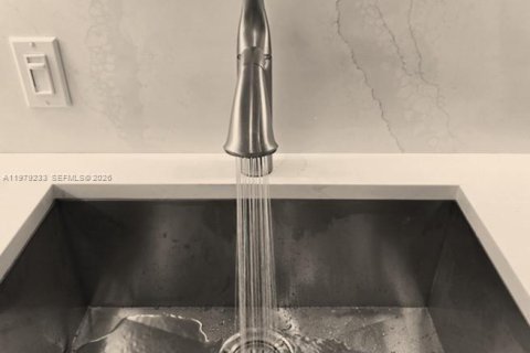 Купить кондоминиум в Норт-Майами, Флорида 1 спальня, 72.28м2, № 2043436 - фото 9