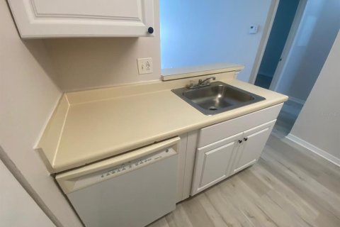 Condominio en alquiler en Orlando, Florida, 1 dormitorio, 58.25 m2 № 1902344 - foto 5