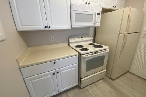 Condominio en alquiler en Orlando, Florida, 1 dormitorio, 58.25 m2 № 1902344 - foto 11