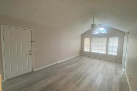 Condominio en alquiler en Orlando, Florida, 1 dormitorio, 58.25 m2 № 1902344 - foto 14