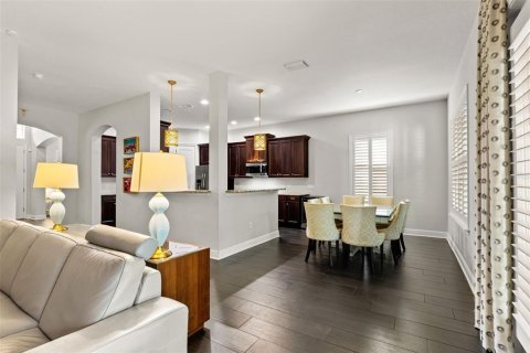 House in Tampa, Florida 5 bedrooms, 344.85 sq.m. № 2199928 - photo 16