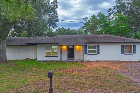 House in DeBary, Florida 3 bedrooms, 162.86 sq.m. № 1886983 - photo 2