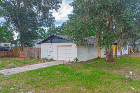 House in DeBary, Florida 3 bedrooms, 162.86 sq.m. № 1886983 - photo 4