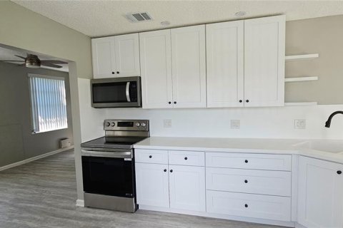 Condominio en venta en Clearwater, Florida, 2 dormitorios, 102.19 m2 № 1687896 - foto 13
