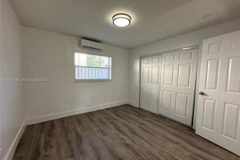 Apartamento en alquiler en Fort Lauderdale, Florida, 1 dormitorio № 2011364 - foto 7