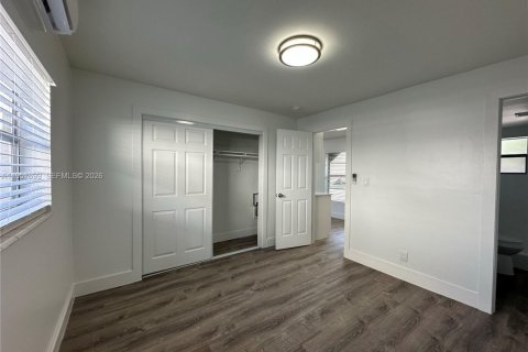 Apartamento en alquiler en Fort Lauderdale, Florida, 1 dormitorio № 2011364 - foto 9