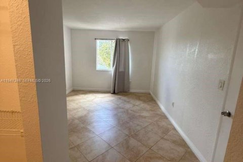 Купить кондоминиум в Майами, Флорида 2 спальни, 81.48м2, № 2005041 - фото 17