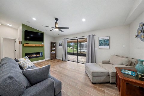 Villa ou maison à vendre à Tampa, Floride: 4 chambres, 179.95 m2 № 2233499 - photo 13