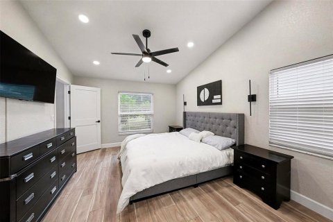 Villa ou maison à vendre à Tampa, Floride: 4 chambres, 179.95 m2 № 2233499 - photo 22
