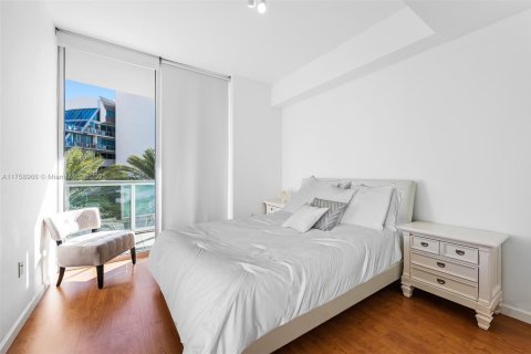 Condo in Aventura, Florida, 3 bedrooms № 2153781 - photo 18