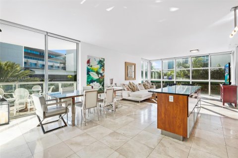 Condo in Aventura, Florida, 3 bedrooms № 2153781 - photo 2