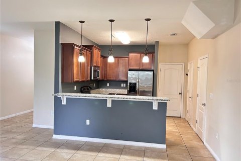 Adosado en alquiler en Kissimmee, Florida, 3 dormitorios, 188.96 m2 № 1912442 - foto 4