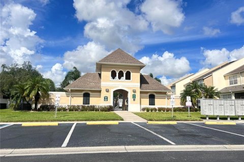 Adosado en alquiler en Kissimmee, Florida, 3 dormitorios, 188.96 m2 № 1912442 - foto 25