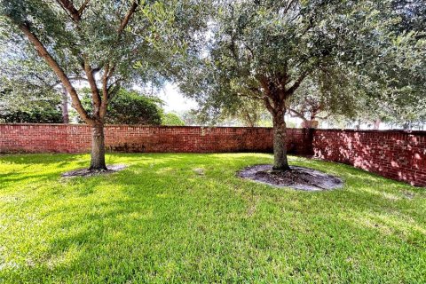 Adosado en alquiler en Kissimmee, Florida, 3 dormitorios, 188.96 m2 № 1912442 - foto 24