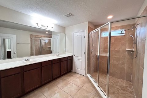 Adosado en alquiler en Kissimmee, Florida, 3 dormitorios, 188.96 m2 № 1912442 - foto 12