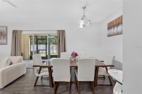 Adosado en venta en Gibsonton, Florida, 3 dormitorios, 137.31 m2 № 2197657 - foto 19