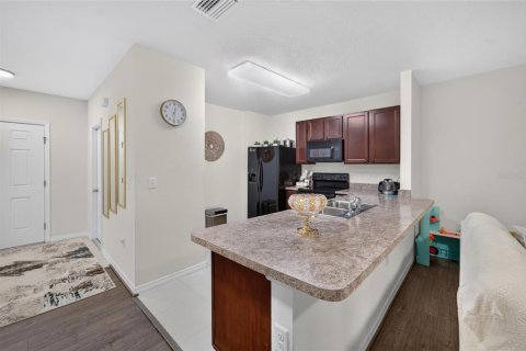 Adosado en venta en Gibsonton, Florida, 3 dormitorios, 137.31 m2 № 2197657 - foto 16