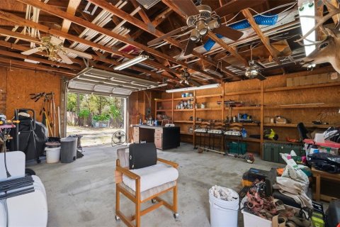 Villa ou maison à vendre à Weeki Wachee, Floride: 4 chambres, 231.7 m2 № 2425338 - photo 5