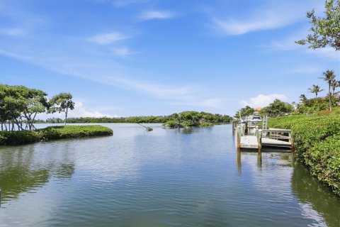 Casa en venta en Longboat Key, Florida, 5 dormitorios, 356.93 m2 № 2152193 - foto 3