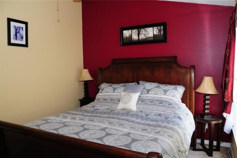 Villa ou maison à vendre à Kissimmee, Floride: 5 chambres, 198.44 m2 № 2127469 - photo 28