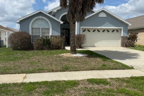 Villa ou maison à vendre à Kissimmee, Floride: 5 chambres, 198.44 m2 № 2127469 - photo 2