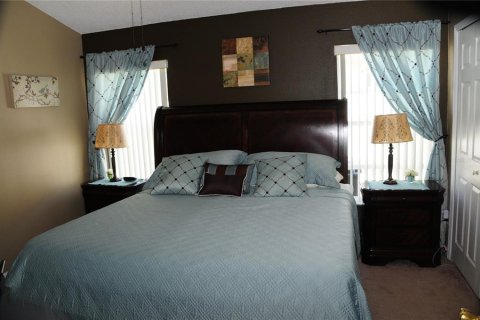 Villa ou maison à vendre à Kissimmee, Floride: 5 chambres, 198.44 m2 № 2127469 - photo 25