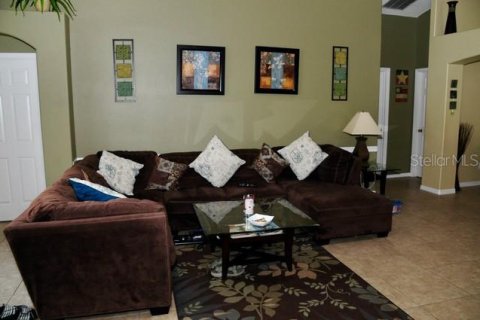 Villa ou maison à vendre à Kissimmee, Floride: 5 chambres, 198.44 m2 № 2127469 - photo 5