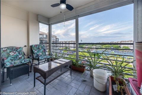 Condo in Pembroke Pines, Florida, 3 bedrooms  № 1924385 - photo 21