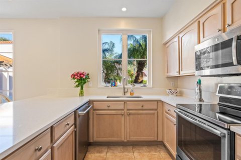House in Vero Beach, Florida 2 bedrooms, 146.88 sq.m. № 2146203 - photo 11