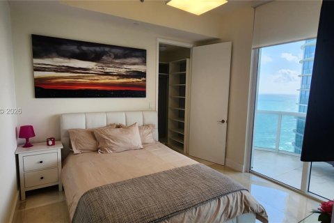 Copropriété à louer à Sunny Isles Beach, Floride: 3 chambres, 183.39 m2 № 2076679 - photo 30